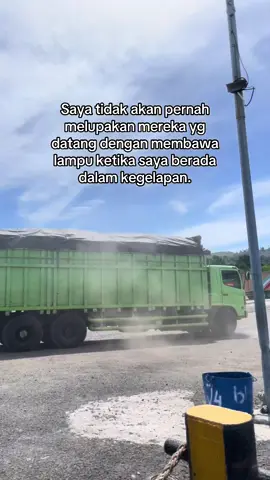 @KakaG 🦇 #fyp #supirtrukindonesia #pejuangrupiah #fyppppppppppppppppppppppp #trukbatubara 