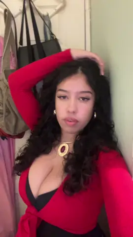 Deena right next to me rn 