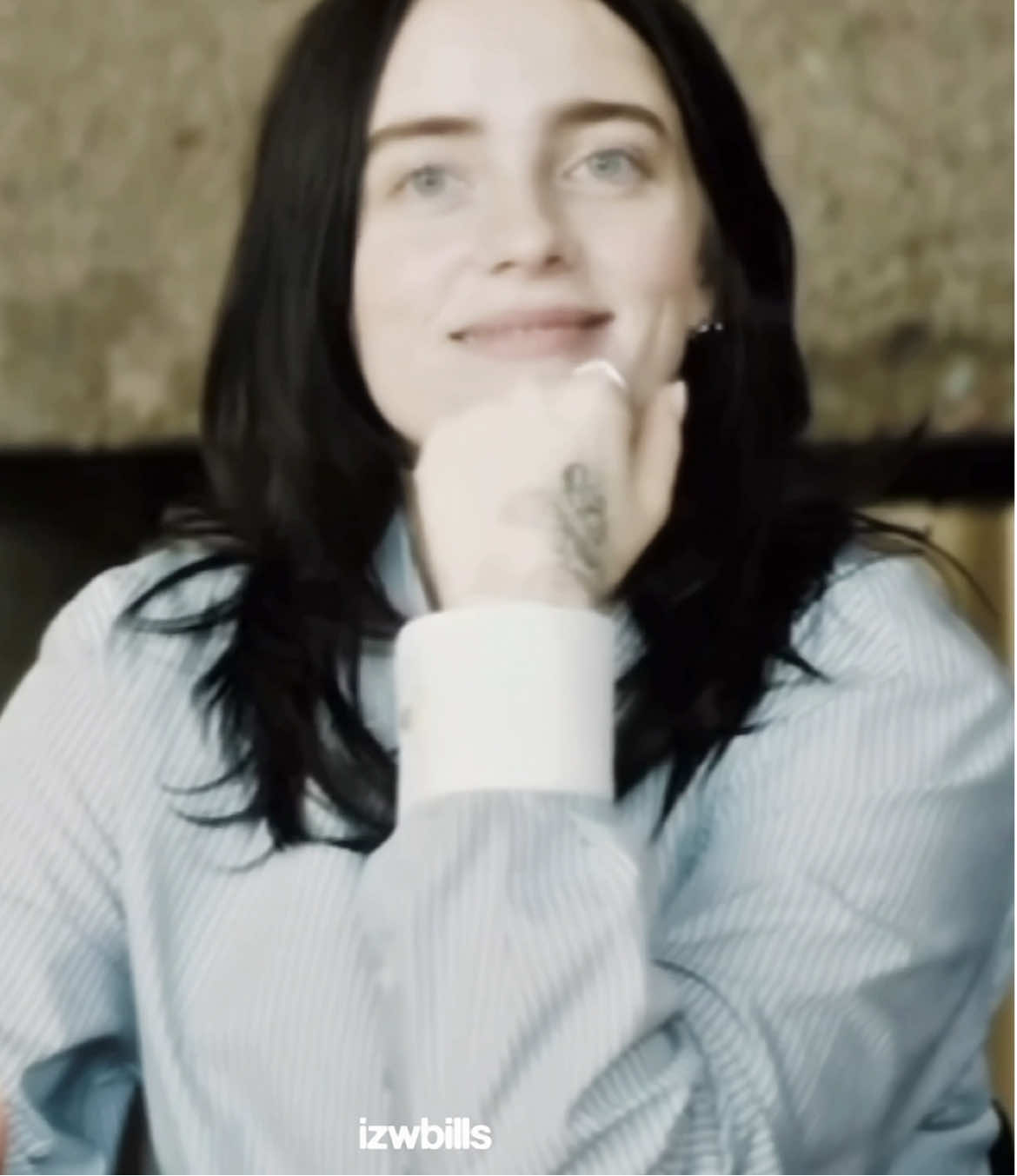 my honest reaction btw || the text doesn’t want to move so i gave up .. --- ➜ cc/ib : me ➜ ac : @vq.mp3  ➜ video cred : @bree  ➜ scp : as always ➜ dt : @BILLIE EILISH  #billieeilish #billieeilishedit #edit #fyyp #eilish 