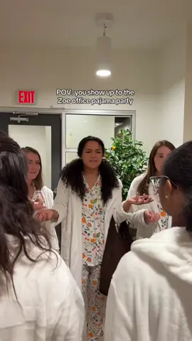 What are the odds…🤭🍊🤪 @Zoe @In My Sundays #zoebaby #pajamaparty #momcreators #brandtrip #fyp @Morgan Nikole @KELSEY | twins toddlers travel @Chloe Benton @The Stroller Mom|Baby Reviews 