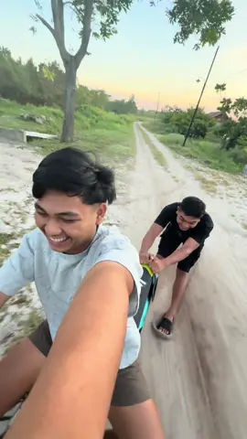 puna jia tau lepah kabangang😂@13122006 #fyppppppppppppppppppppppp #palangkarayakotacantik 