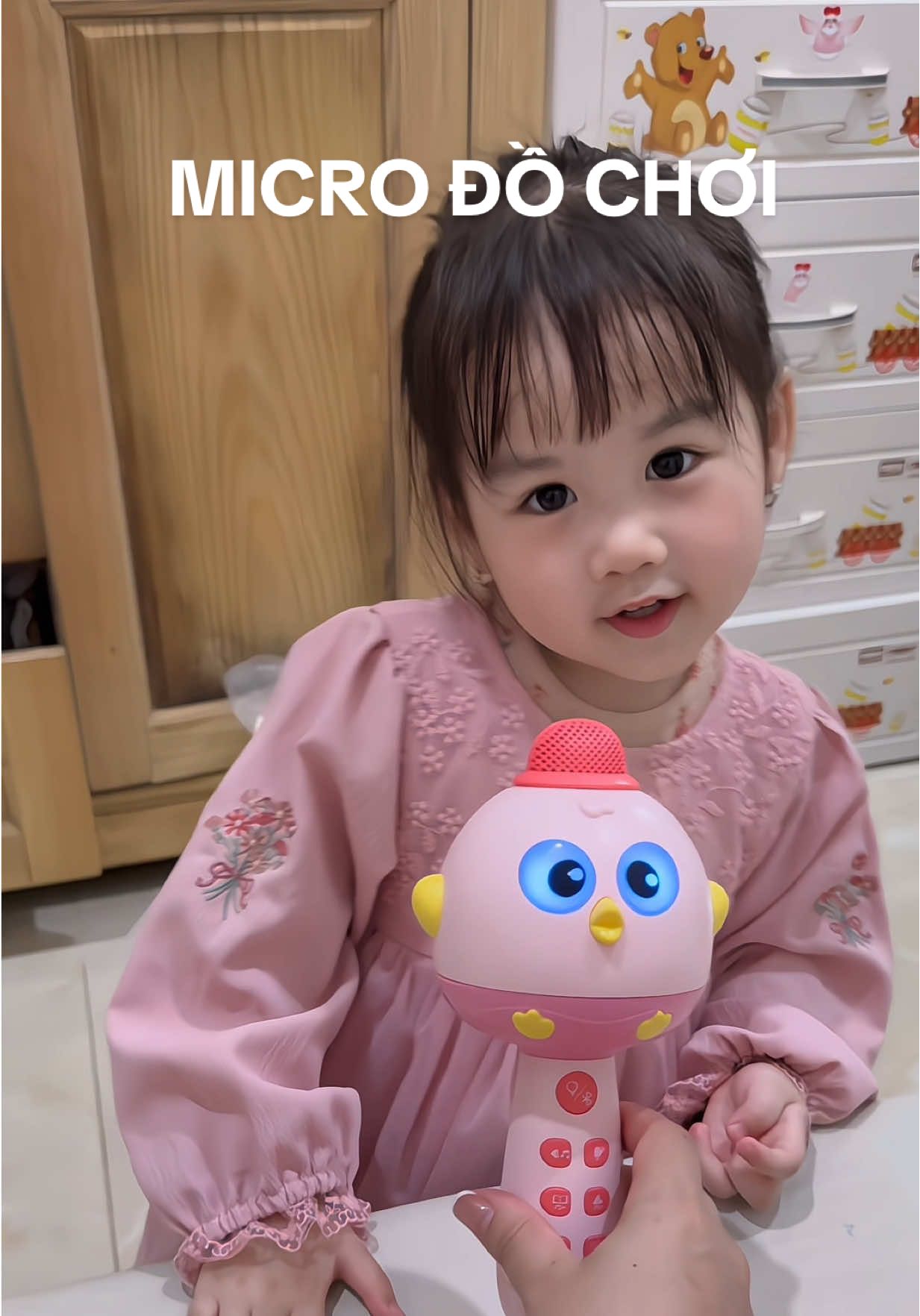 Ôi cái nét diễn haha. Hát nhiều là tự múa được lun rồi #embemalum #microdochoichobe #dochoitreem #xuhuong 