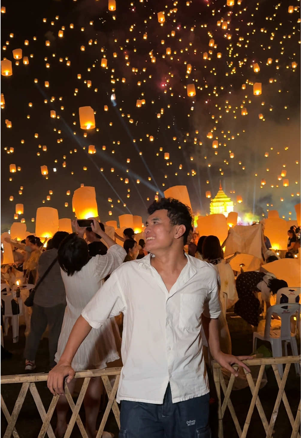 เมิงมันสวยมาก สวยจนอยากร้องไห้  Chiang Mai CAD Khomloy Sky Lanterns Festival 2025 Date 5-6 Nov 2025  . #loykrathong #loykrathongfestival #chiangmai #yipeng #thailand 