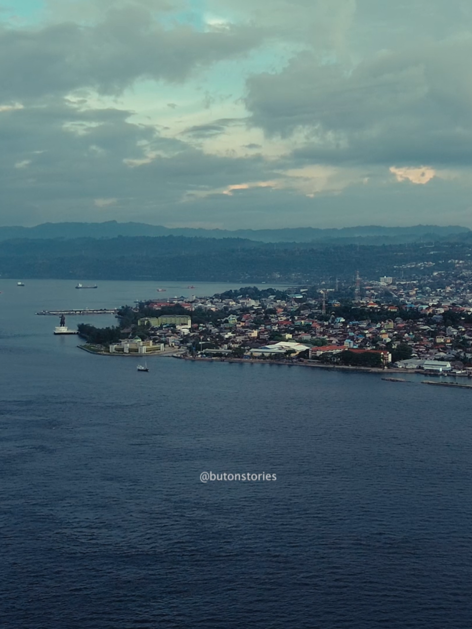 Senja di Silamic Center Baubau #baubau #islamiccenter #butonpride🏝 #sultra #baubausulawesitenggara 