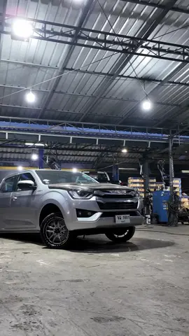 เติมของไม่บอกไม่กล่าวสักคำ😂 เติมโช็คหน้าถุงลม พร้อม เบรค18Z คาเย่น จาน360 #อาร์ทการยางเกาะโพธิ์ 