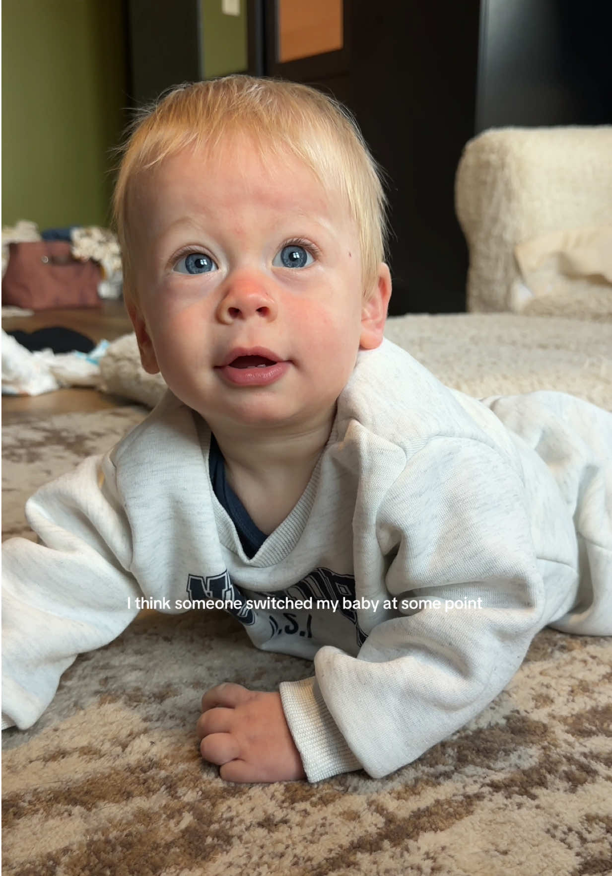 I’m not convinced that’s the same baby 😂😍 