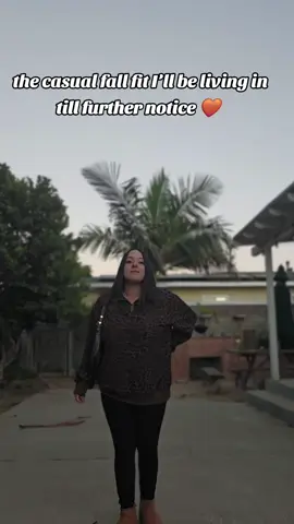 proof that leggings can be a fall statement piece 👏🍂 @Halara_official #tiktokshopblackfriday #halara #OOTD #fallfashion #outfitinspo 