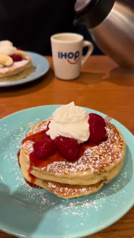 Desayuno de campeones 🍯 . . Tienda en el link de la Biografía  #premiumhoney #compraonline #ihop #royalhoneyvip #mayoreo 