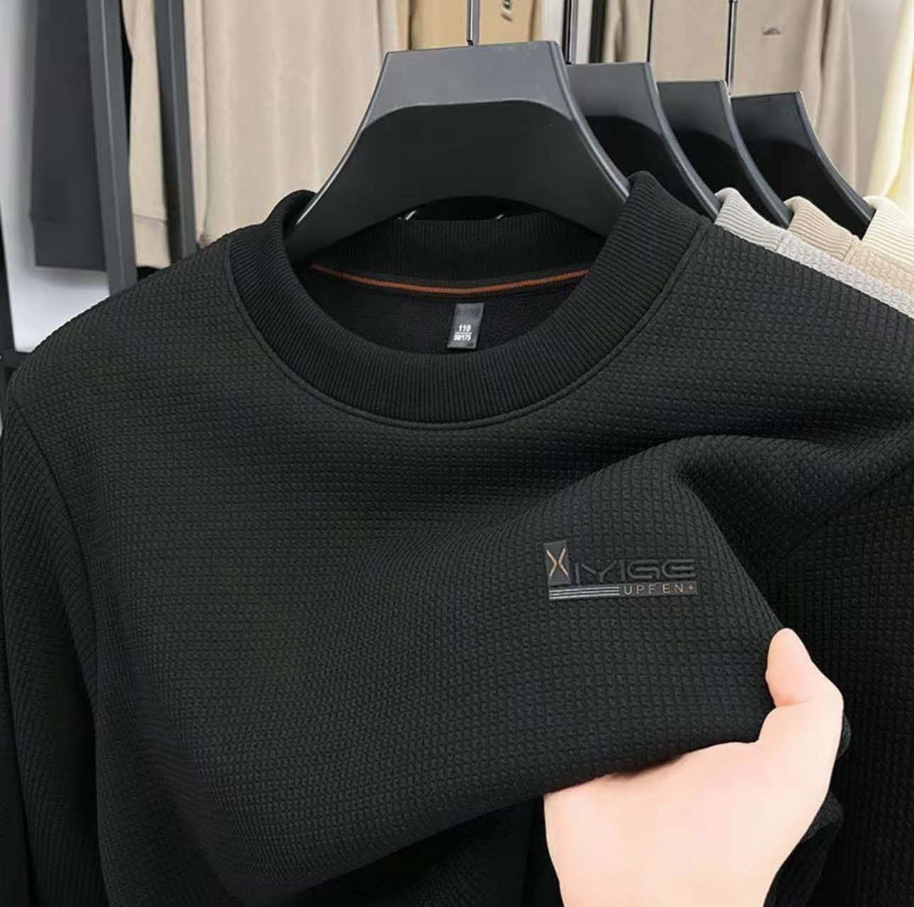 Áo len Hoạ tiết,Lót lông cừu dày dặn ,Phong cách #aothun #thoitrangnam #outfit #TiktokAwardsVN #xuhuong 