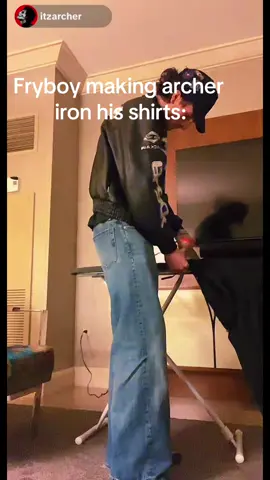 A single mom @itzarcher @fryboy #archer #fryboy 