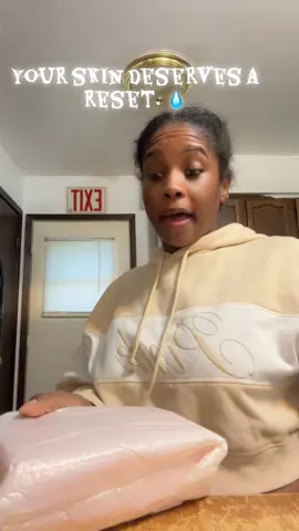 Your skin deserves a reset. 💧 Let turmeric and citrus enzymes gently detoxify, leaving your face refreshed, hydrated, and silky smooth. #missseason #fy #tiktokshop #skincare 