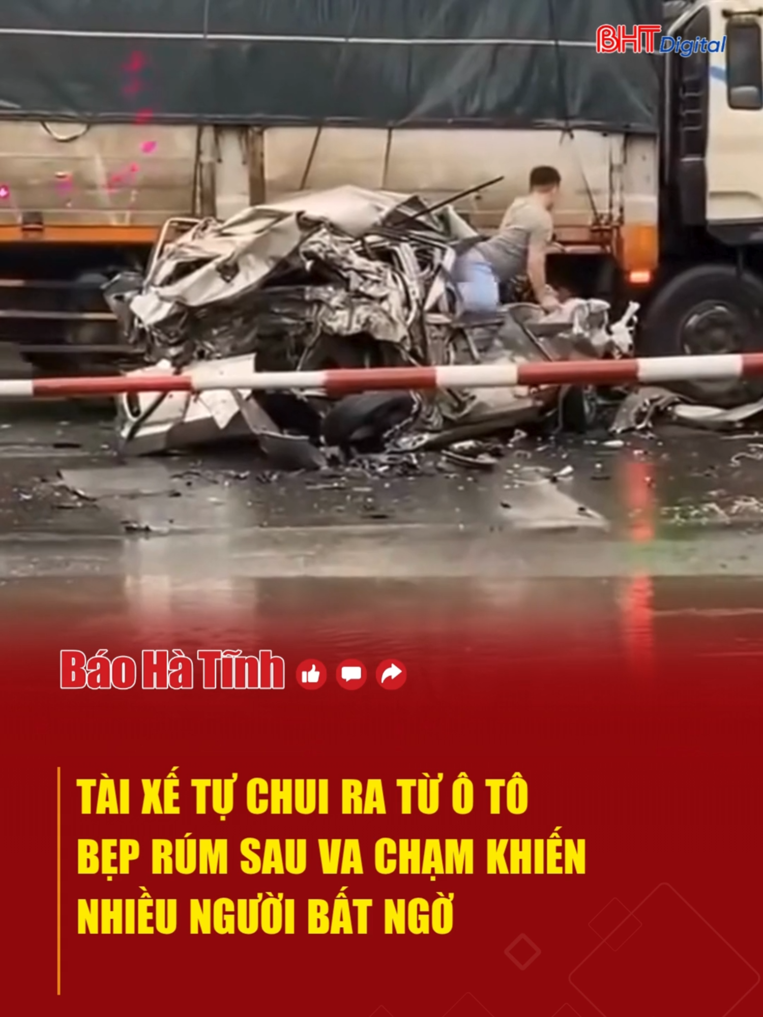 Tài xế tự chui ra từ ô tô bẹp rúm sau va chạm khiến nhiều người bất ngờ #tinnong #tinnong24h #tintuc24h #tintuc #socialnews #tinmoi #tiktoknews #trending #tainangiaothong #xebeprum #taixesongsotsauvacham