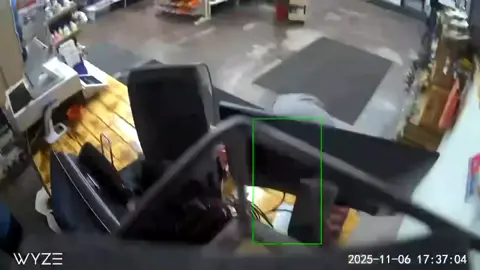 Freeeeeee fallin and didn’t break a single beer. Just his ego. 😂 #fyp #freefalling #savedthebeer #foryoup 