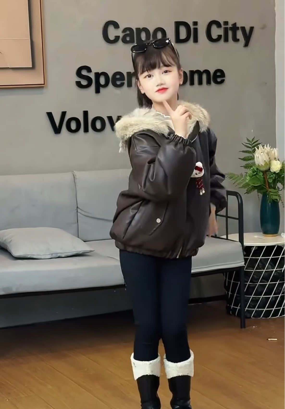 #xuhuong #thinhhanh #fashion #doxinhbegai #aokhoacchobe 