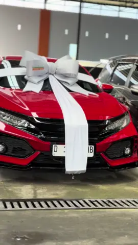 siapa nih yang mau di kasih kado seperti ini juga?🥰  #kcunkmotortulungagung #kcunkmotor #kcunkmotorviral #kcunkmotor1 #civicturbo 