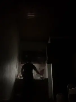 Không biết Ae đã có được cho mình tình yêu này chưa?. Còn mình thì chưa, mình không biết bao nhiêu bài học và đau khổ trong chuyện tình cảm thì mới được nghe những lời ngọt ngào này nữa..#songgiocuocdoi #tamsu 