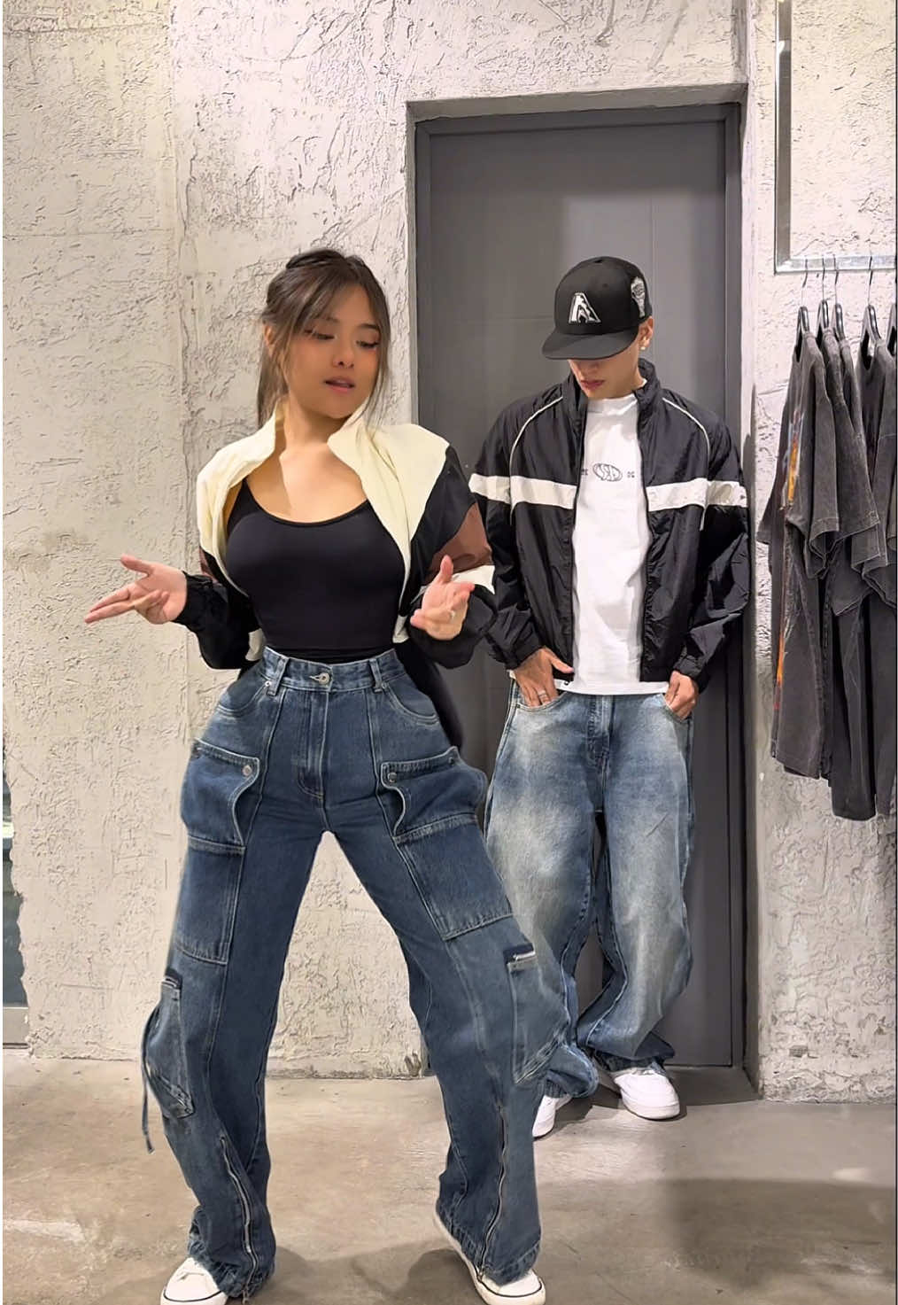 Les gustó nuestros outfit de @Rome_store.pe ? 🖤 | @ema 