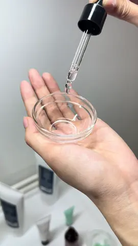 Mùa đông lạnh giá, đừng để làn da ‘khát nước’ – cấp ẩm ngay để da luôn căng mọng và êm dịu 🌸” #xuhuong #joyiebeautyspa 