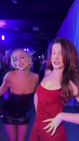 finally linked up with twin 👯‍♀️ @florence by mills beauty 