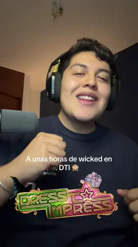 Yo y las más elphabas 🫨#dti #wicked #dresstoimpress #arianagrande 