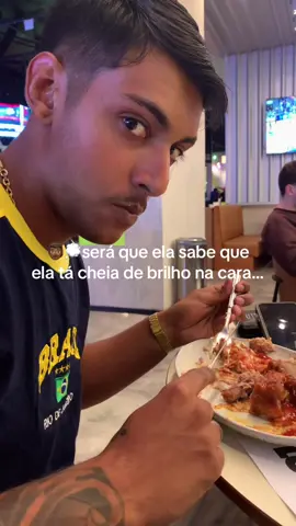 só um iluminadorzinho 😭 #fy #casal #foryou #viral 