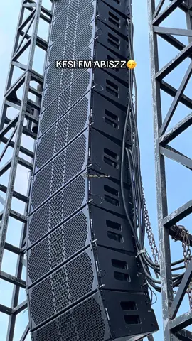 Jan porem keslem di gantung 🚀live burengan kediri  #promomakan1111 #CYRA_lighting🌈 #broncogenk #rafamusic 