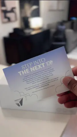 Unboxing the exclusive Delta Air Lines Centennial Air Force 1’s. ✈️🔺 #DeltaAF1 #SneakerHead #AirForceOnes #DeltaAirLines #Nike