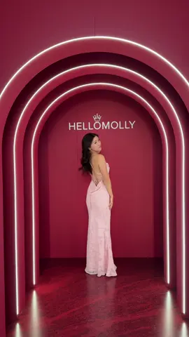 Best look yet with @Hello Molly 💗 #pinkdress #transition #hellomolly 