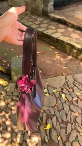 Sering dikira pake tas mehong pdhal cuma 3Or!buan aja uhuyyy🤪✨ #totebag #taswanita #fyp 