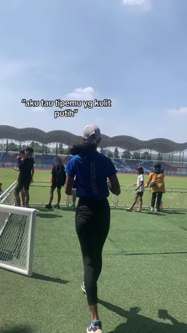 mundur ade bg #4upage #pelarikonten 