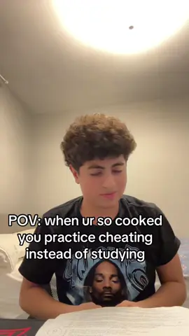 Like this is how you know bro is cooked 😂 bros  doing anything but studying 😂 #fyp #foryou #viral #foryoupage #funny 