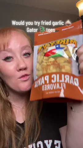 Don’t let the name fool you — these are SO good 😋 #garlic #friedgarlic #gatortoes #tiktokshopfinds #tiktokshopblackfriday 