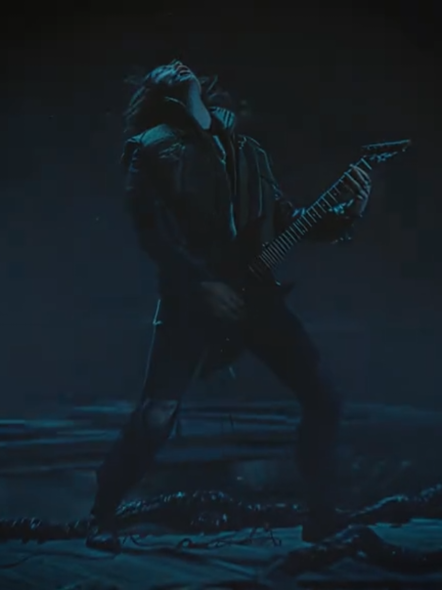 This month we back to 2022. | #eddiemunson #eddiemunsonedit #strangerthings #strangerthingsedit #strangerthingsseason5