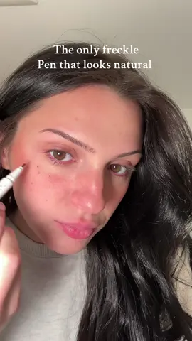 I use this everyday for a natural look