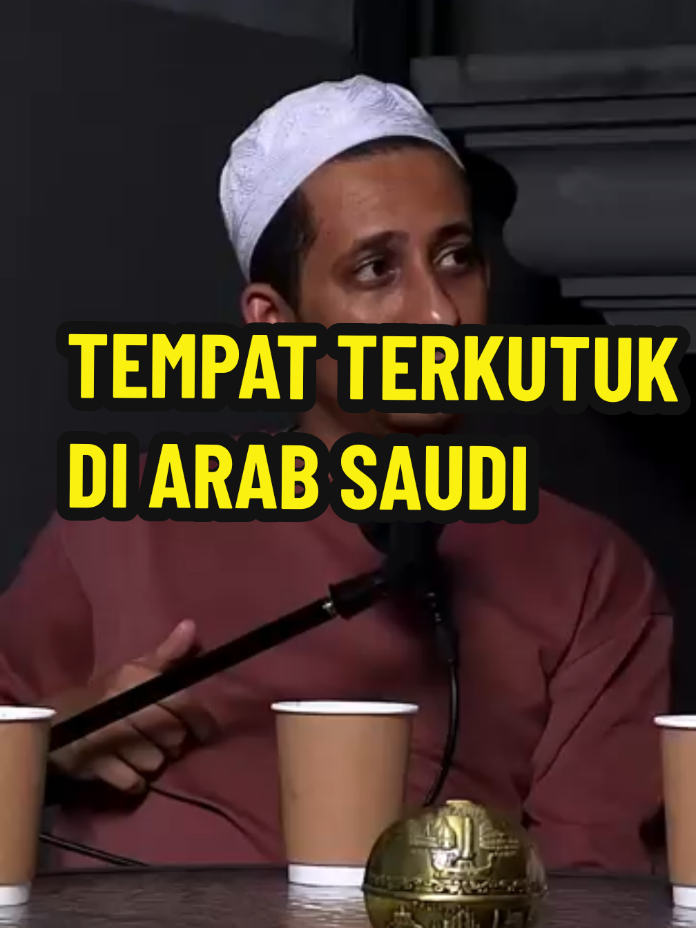 Tempat terkutuk yang di huni kaum tsamud #arab #alula #madainsaleh 
