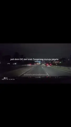Supir truk keras kepala bikin macet ajah Lokasi Tol Tangerang arah jakarta #dashcam #dashcamindonesia #viraltiktok 