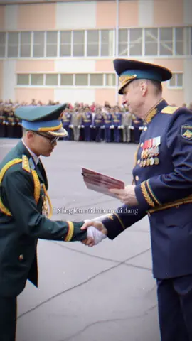 Hai tấm hình khép lại 7 năm thời học viên của mình… #CapCut #xuhuong #viral #qdndvn #fyp 