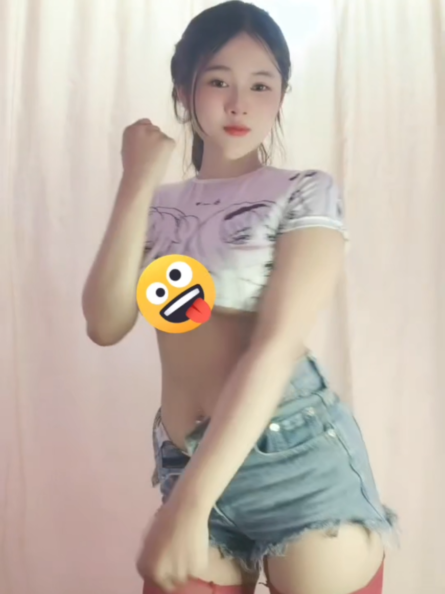 มาตีก้นที..😋👋