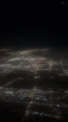 Catch flights not feelings! #traveltiktok #deltaairlines 