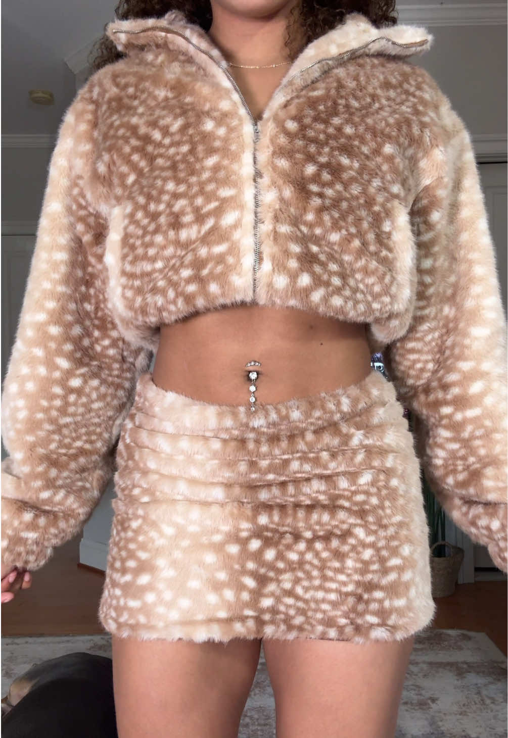 this skirt set is everything😻🦌