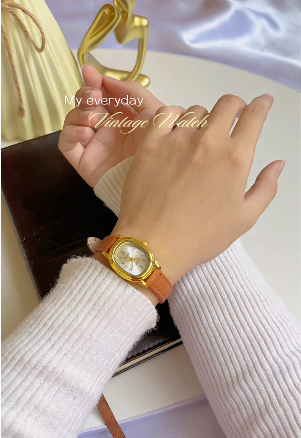 Stylish and elegant watch made for every woman’s daily wear💫 From @YIKELIZI SHOP  #watch #watchforwomen #retrowatch #vintagewatch #watches 