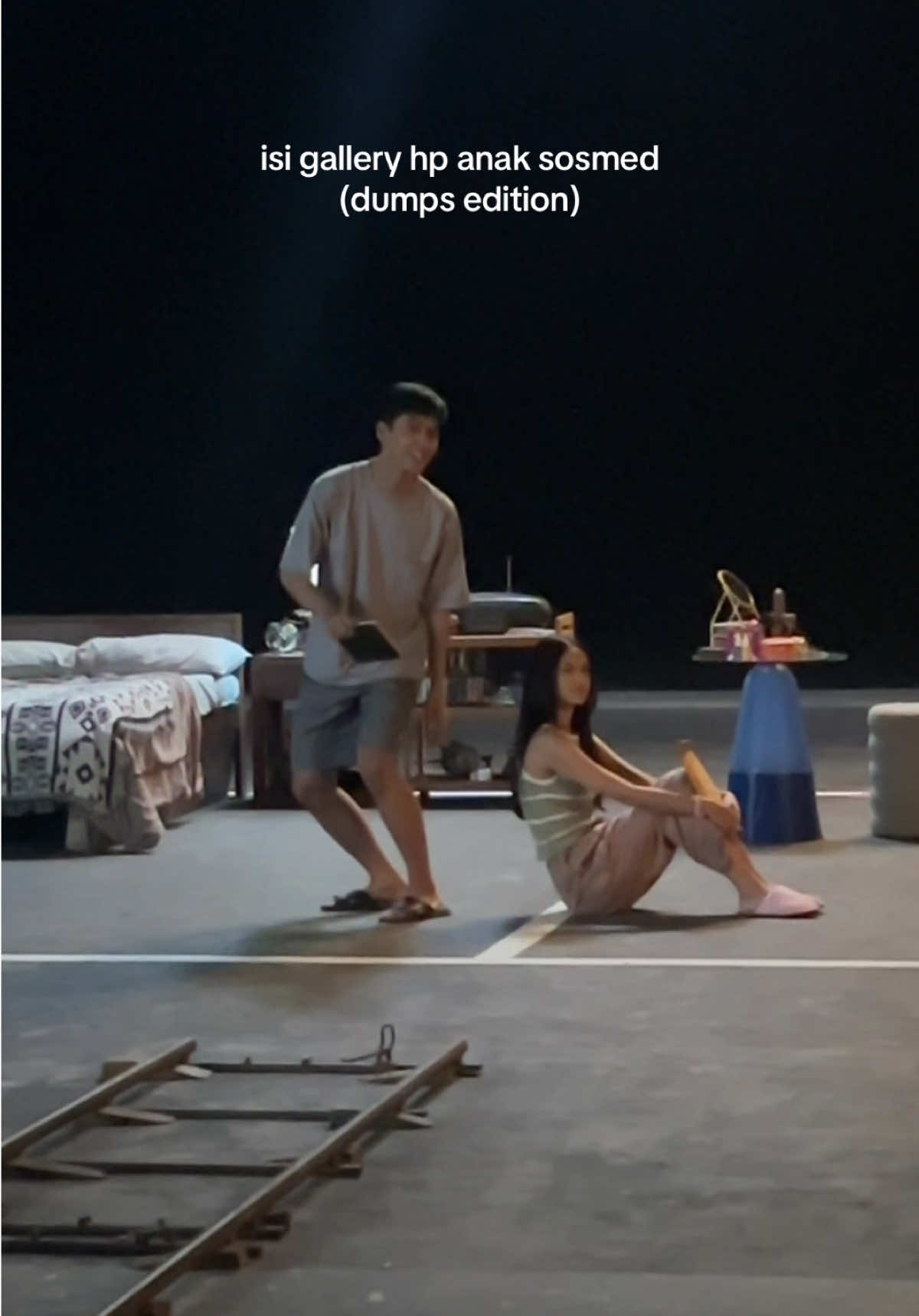 eh? eeeehhhhh  stream ost rangga & cinta gaes!! Luv u #povkerjadilabel