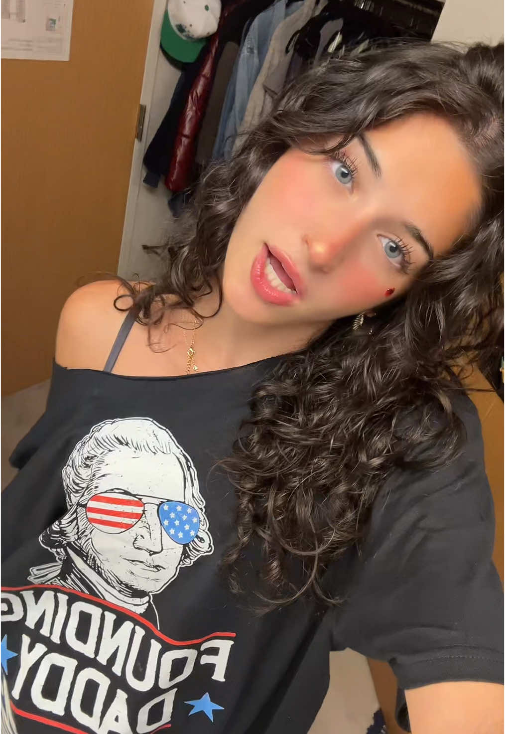 Do u guys like my shirt #cool 