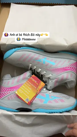 Mua hay moaaaww 🤪 #saovangvietnam #giaybongchuyen #saovangvietnamvolleyball #xuhuong #saovang301 