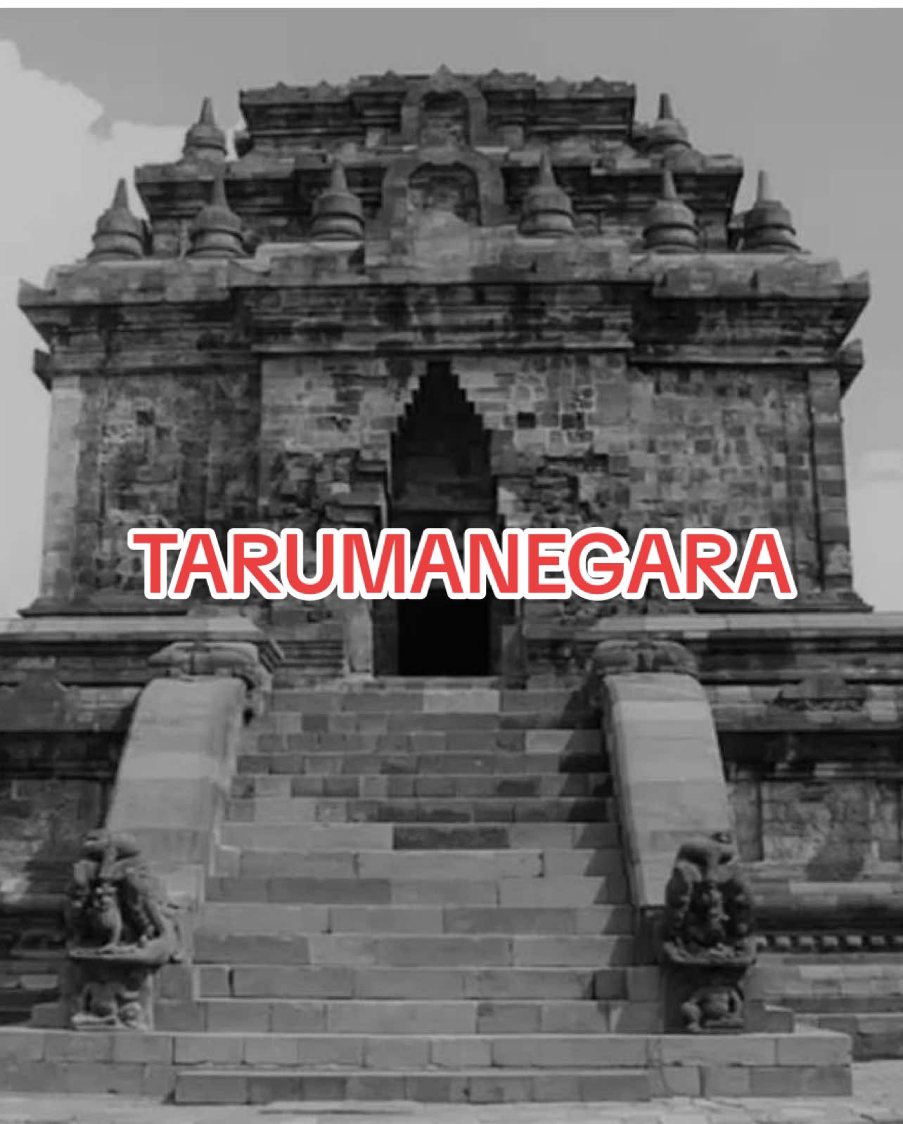 Komen dong, kerajaan tertua yang kalian tau di Indonesia apa? 😊 #sejarahindonesia #kerajaantarumanegara #purnawarman #kerajaanjawa #StoryBySearchingwithAnggun 