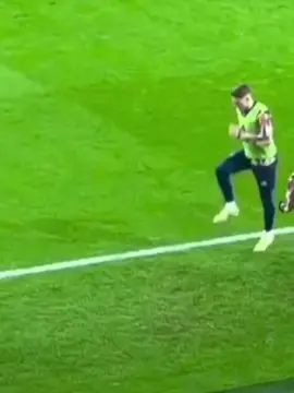 As we know, today there is a player who will unexpectedly return to the squad can you mention who that player is?#Arsenal #arsenalfans #gunners #goatkaarsenal #arsenalfamily♥️⚪️☠️ 