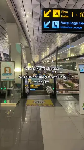 😎🤭#motivasihidup #fypdonggggggggg #sindirankeras 