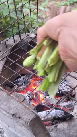 #แจ่วผักก้านจอง อร่อยๆ #อาหารอีสาน #อาหารพื้นบ้าน 