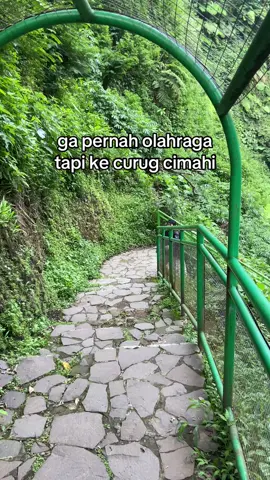 nanjaknya tuh nanjak bangett☺️#fypシ゚ #foryou #curugcimahi #tikusrukgaess🤣🤣🤣 