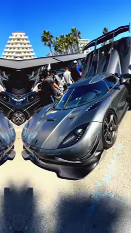 #supercarscalifornia #huntintongbeach2025🇺🇸 #bugatti #mclaren #corvette 